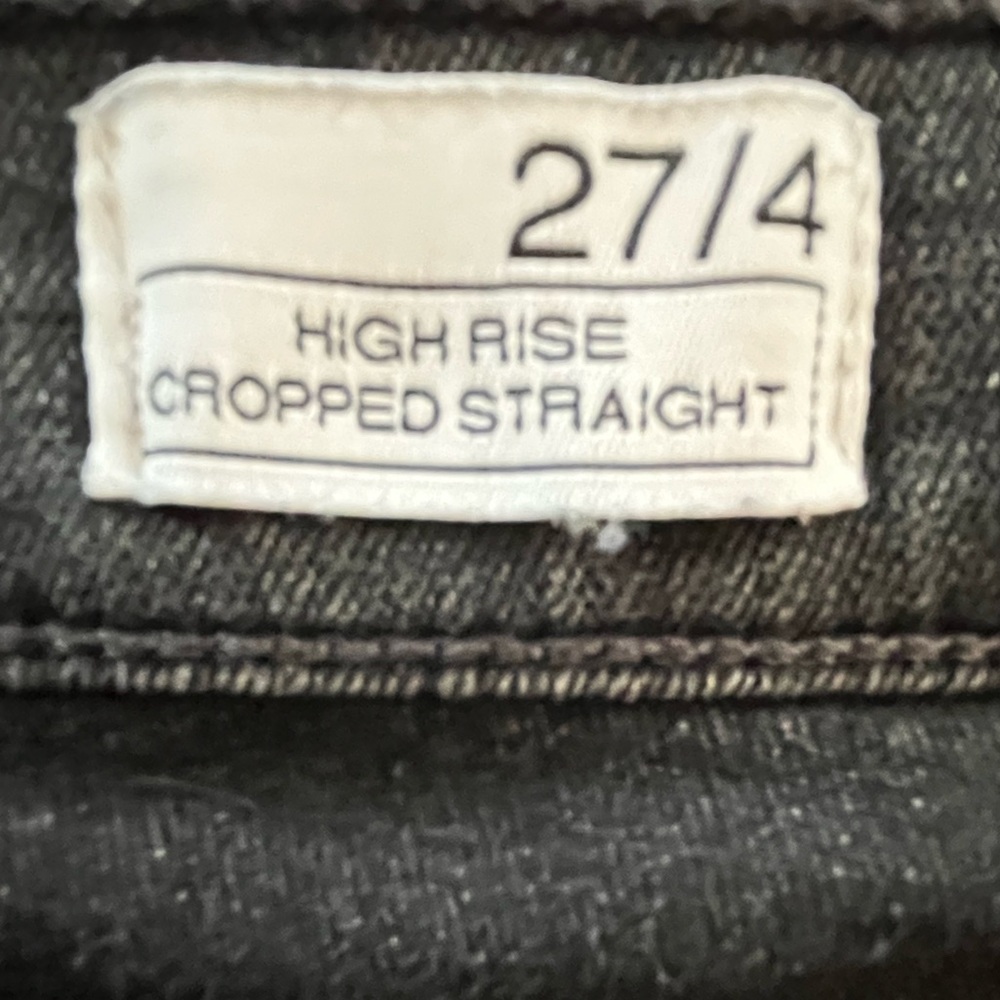 Gap High Rise Cropped Jean - Picture 2 of 9